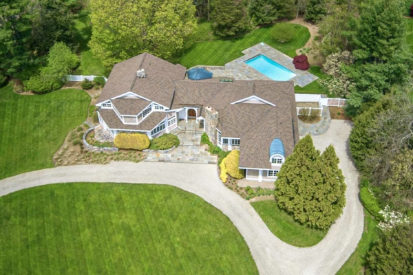 1 Broadview Rd Westport image