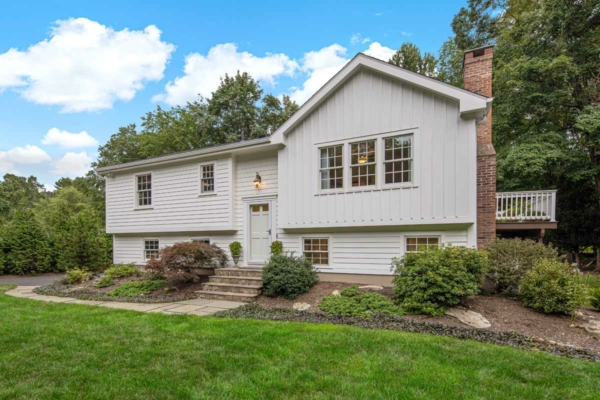 3 Carriage Ln Westport CT image