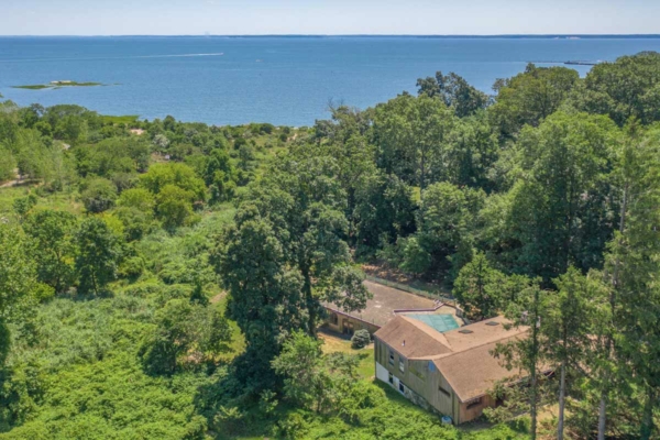 47 Wallacks Ln Stamford image