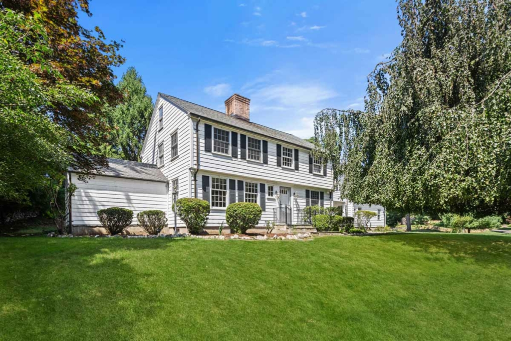 Westport Connecticut Real Estate Michelle&Team at William Raveis Real EstateMichelle&Team at